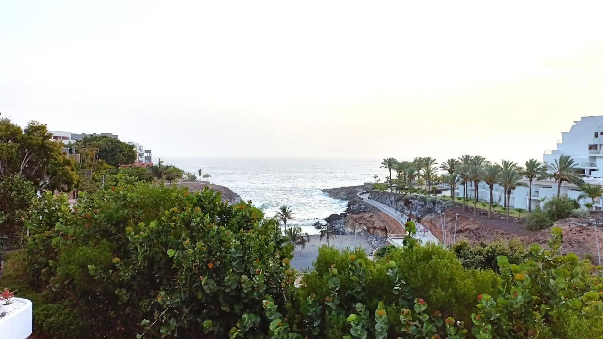 Apartment Cozy Studio Next To The Sea Costa Adeje